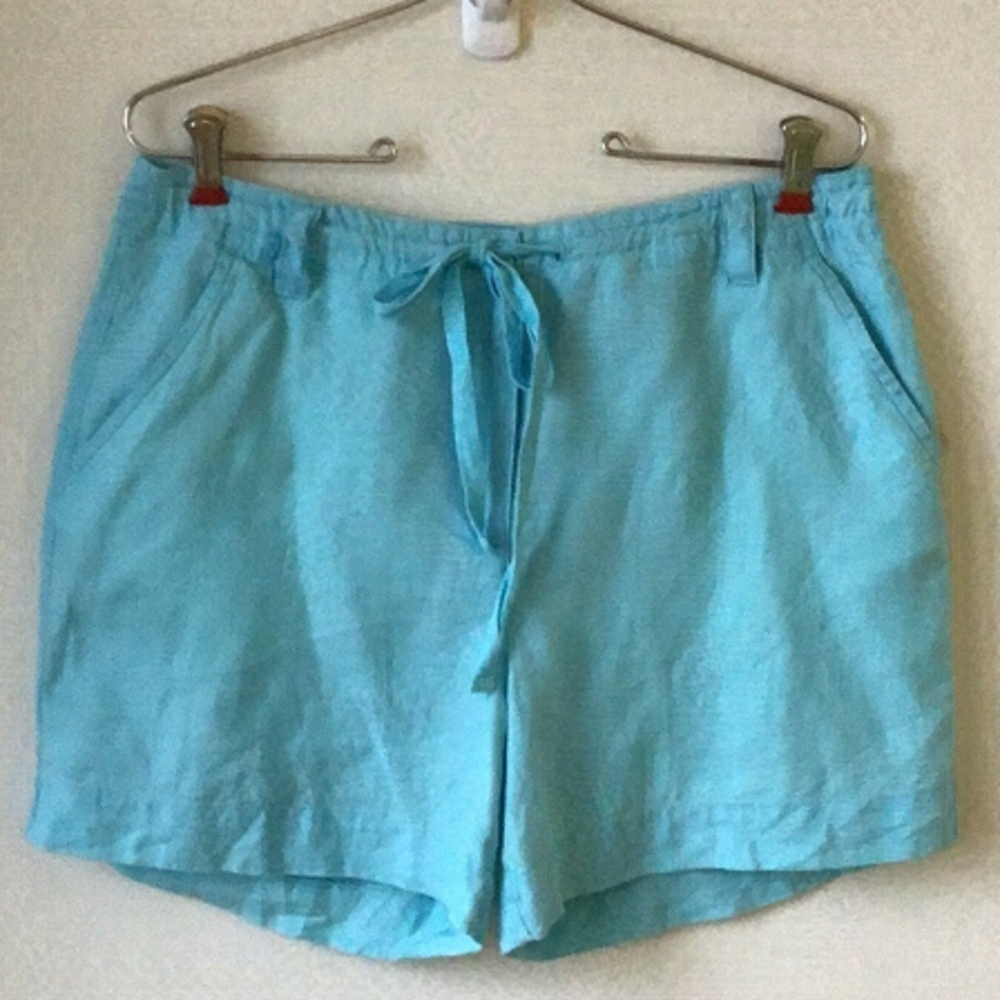 𝅺Talbots  Irish Linen shorts drawstring waist pockets. NWT